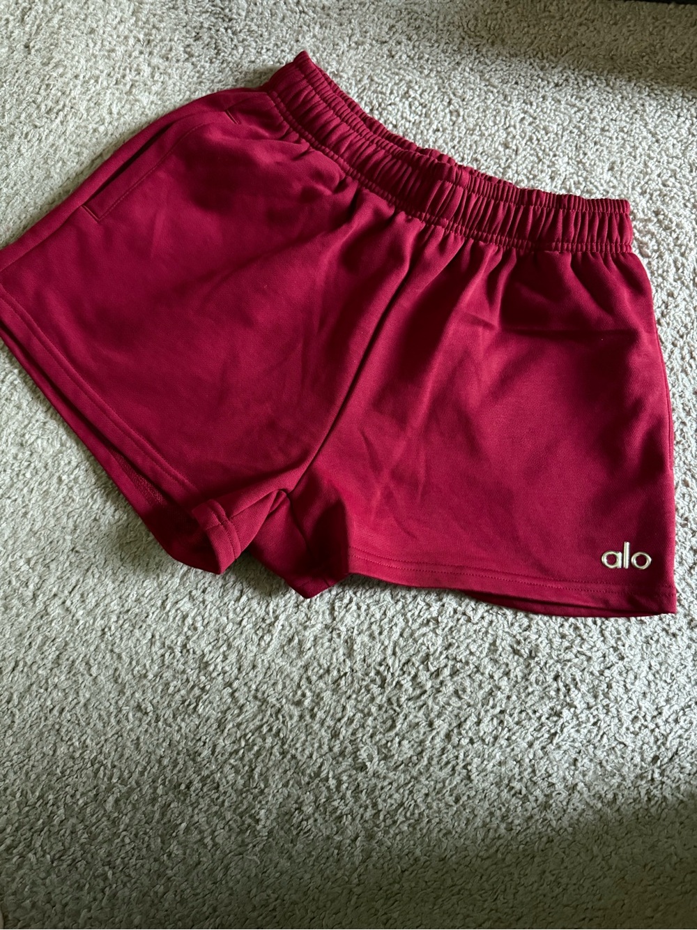 ALO Yoga Women's Deep Burgundy Athletic Lounge Shorts - Picture 3 of 3